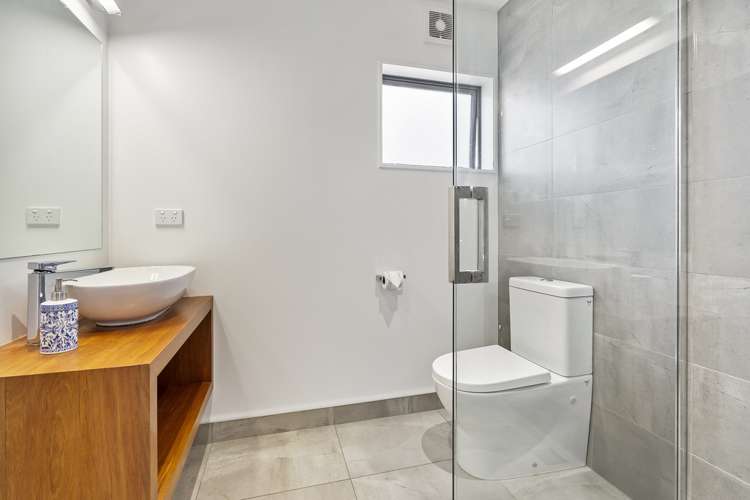 3a Graham Avenue Te Atatu Peninsula_11