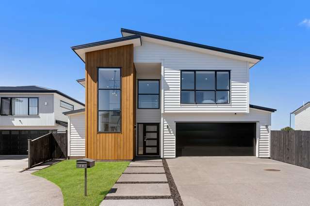 Grand Design, Multiple Suites, Premium Location