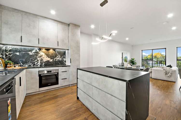 6/65 Stottholm Road Titirangi_12