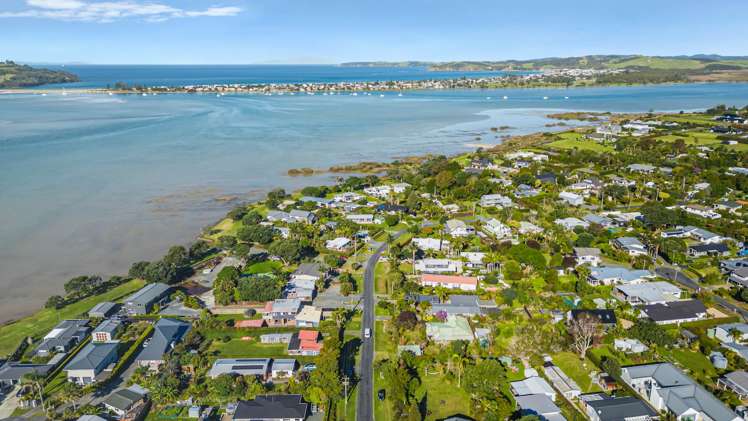 11 Harbour View Road Point Wells_34