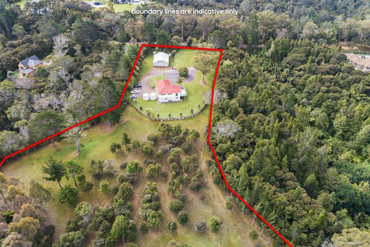 79 Paremoremo Road Lucas Heights North Shore City Houses for Sale