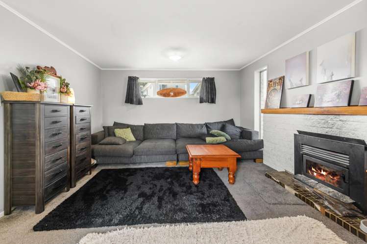 21 Tania Cresent Western Heights_3