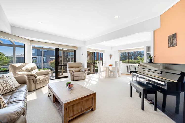 2/28 Devon Road Bucklands Beach_8