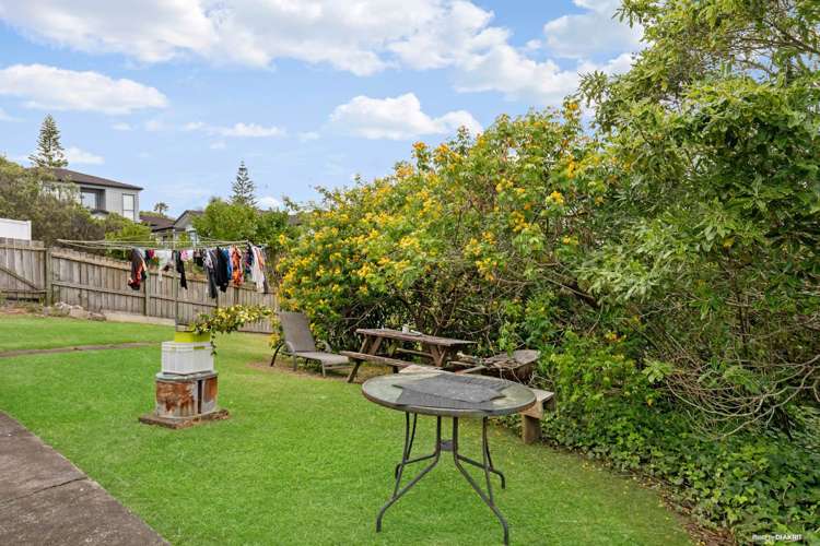 58 Marlborough Avenue Glenfield_13