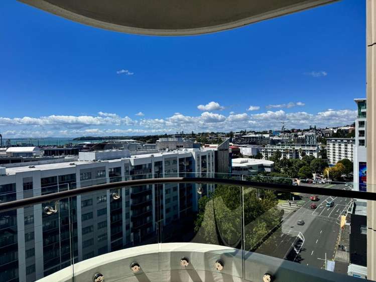 47 Beach Road 10015_1