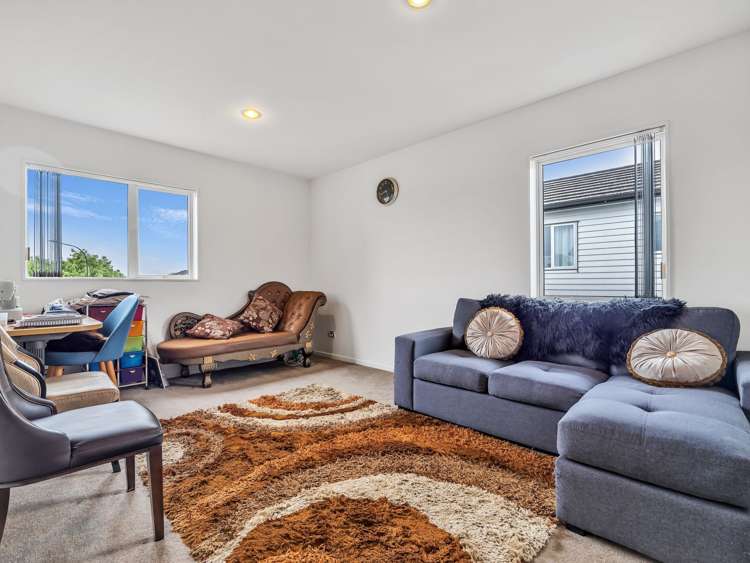 33 Pickaberry Avenue_2