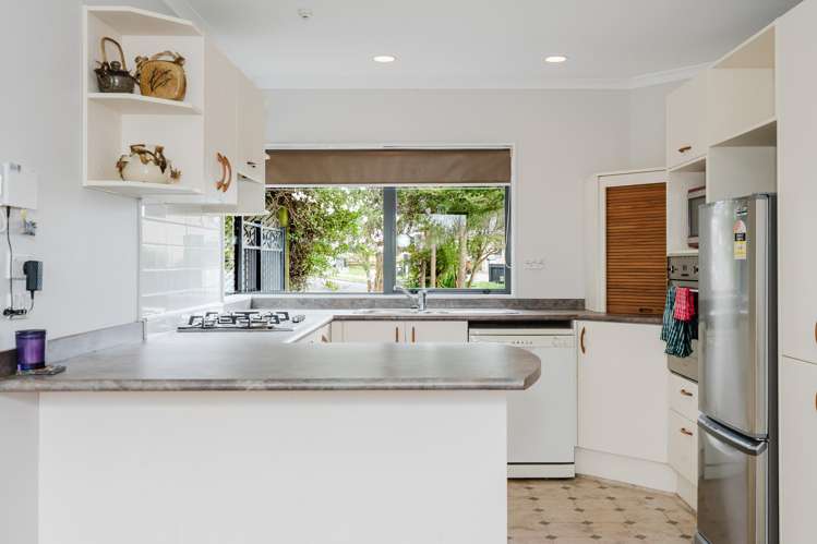 13 Hollinger Place Nawton_11