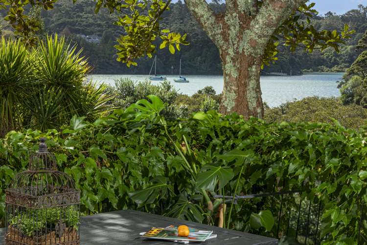 12 Oratau Place Greenhithe_12