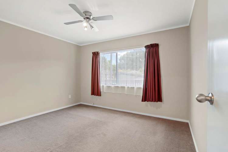 242 Waitemata Drive Ranui_8