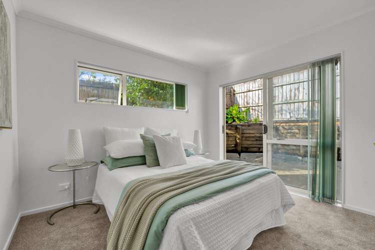 8 Brittany Drive Henderson_9