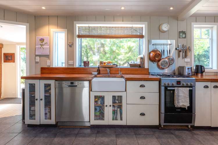 7 Hillside Road Ostend_6