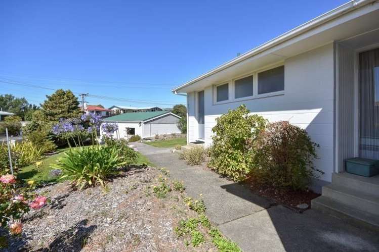 17 Summertime Avenue Corstorphine_5