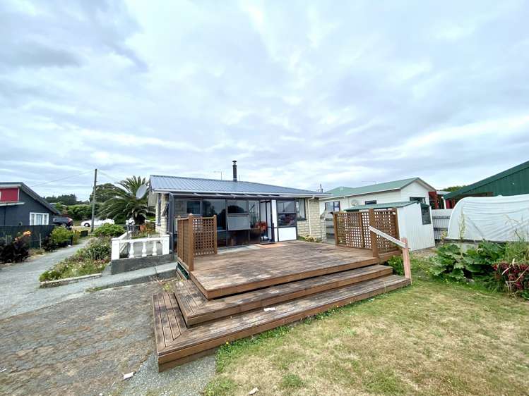 342 Main South Road Paroa_14