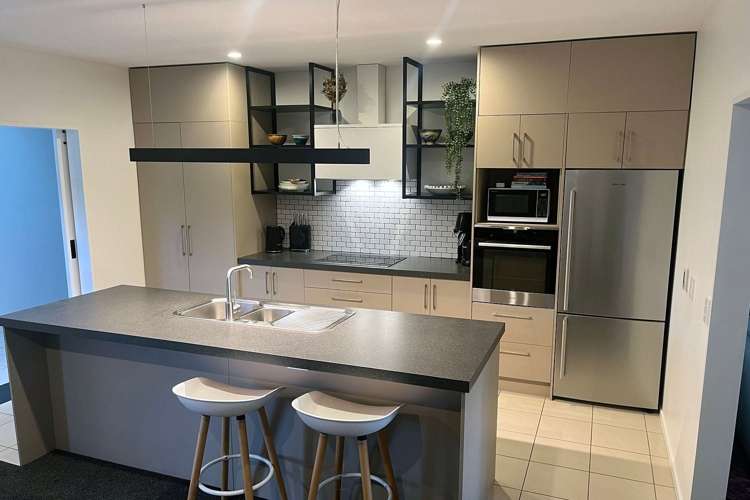 30 John Campbell Crescent Hillmorton_2