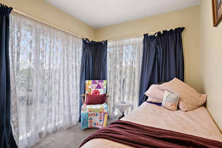 60 Bournemouth Crescent Aranui_13