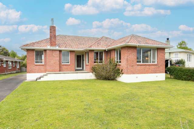 49 Yeovil Road Te Atatu Peninsula_1