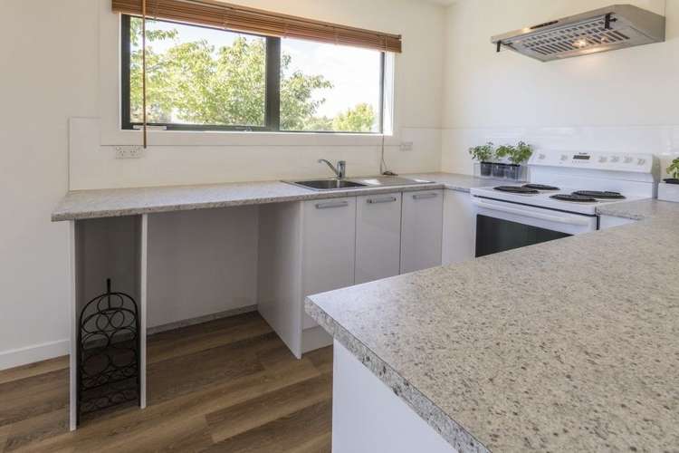 8 Sherwin Avenue Albert Town_7