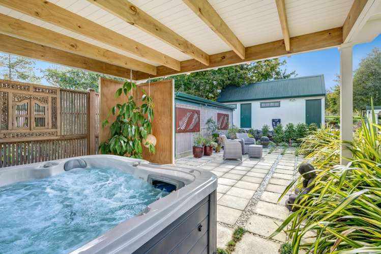 636 Kahikatea Flat Road Waitoki_9
