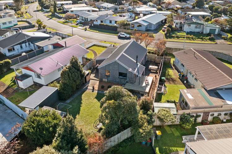 53 Gardenia Avenue Bell Block_24