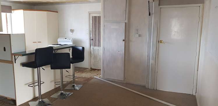 6 Beatty Crescent Hampstead_6