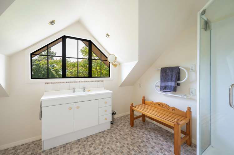 165 Lansdowne Road Richmond_17