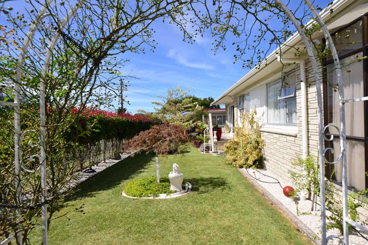 27 Yvonne Street Melville_24