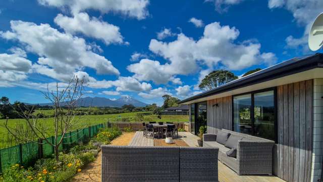 2B Gossling Street Okato_2