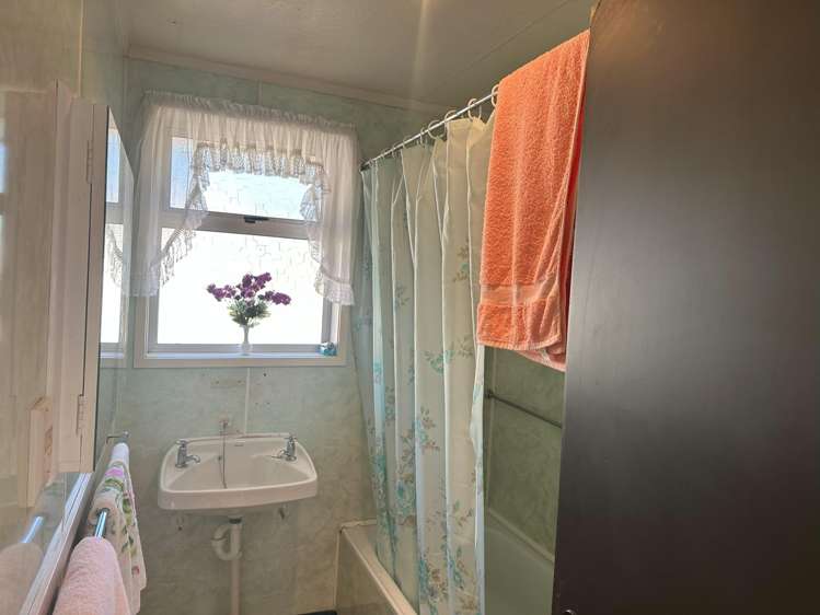 4 Connolly Place Huntly_13