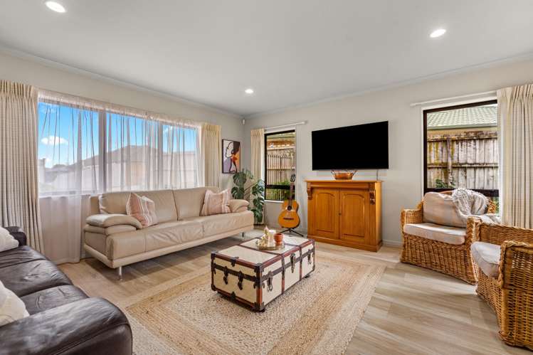 85 Riverside Drive Waiuku_24