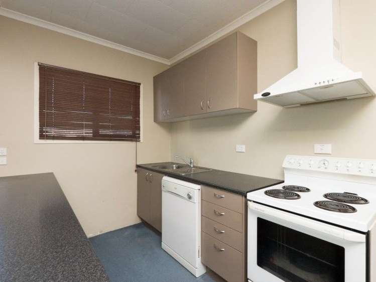 87 Orlando Street Stratford_1