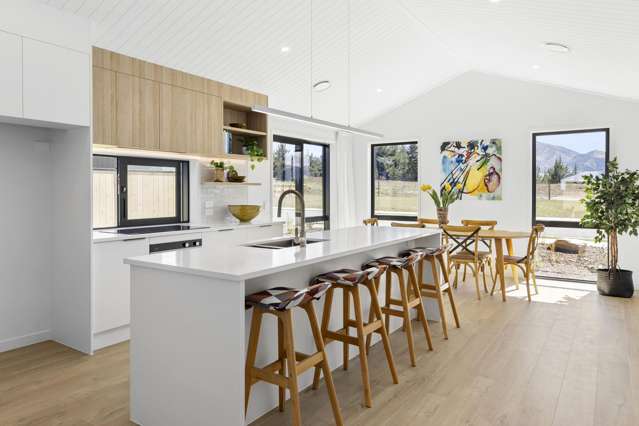14 Moonstone Street Albert Town_2