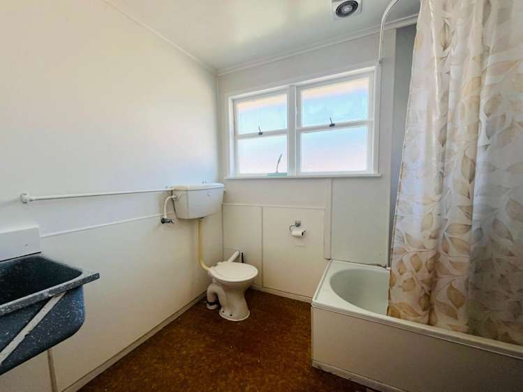 2/43 Spring Street Onehunga_10