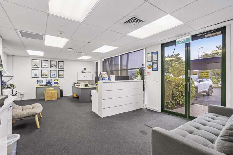 B and D/13 Douglas Alexander Parade Albany_2