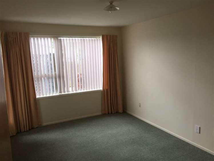 5 Seadown Crescent Amberley_10