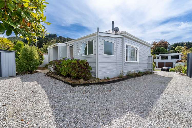 93 Hall Road Sawyers Bay_15