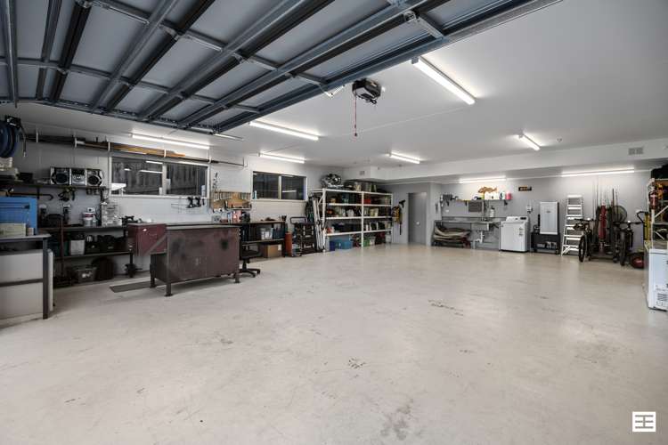 10 Kissling Terrace Pyes Pa_26