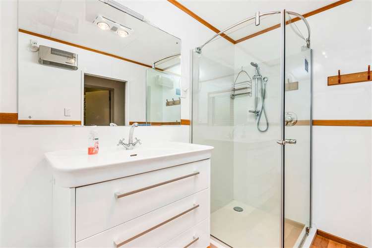 36 Reid Avenue Luggate_15