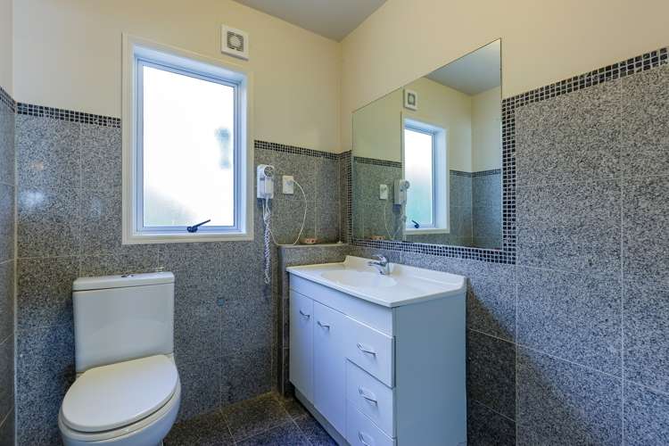 54 Gladys Avenue Glenfield_21