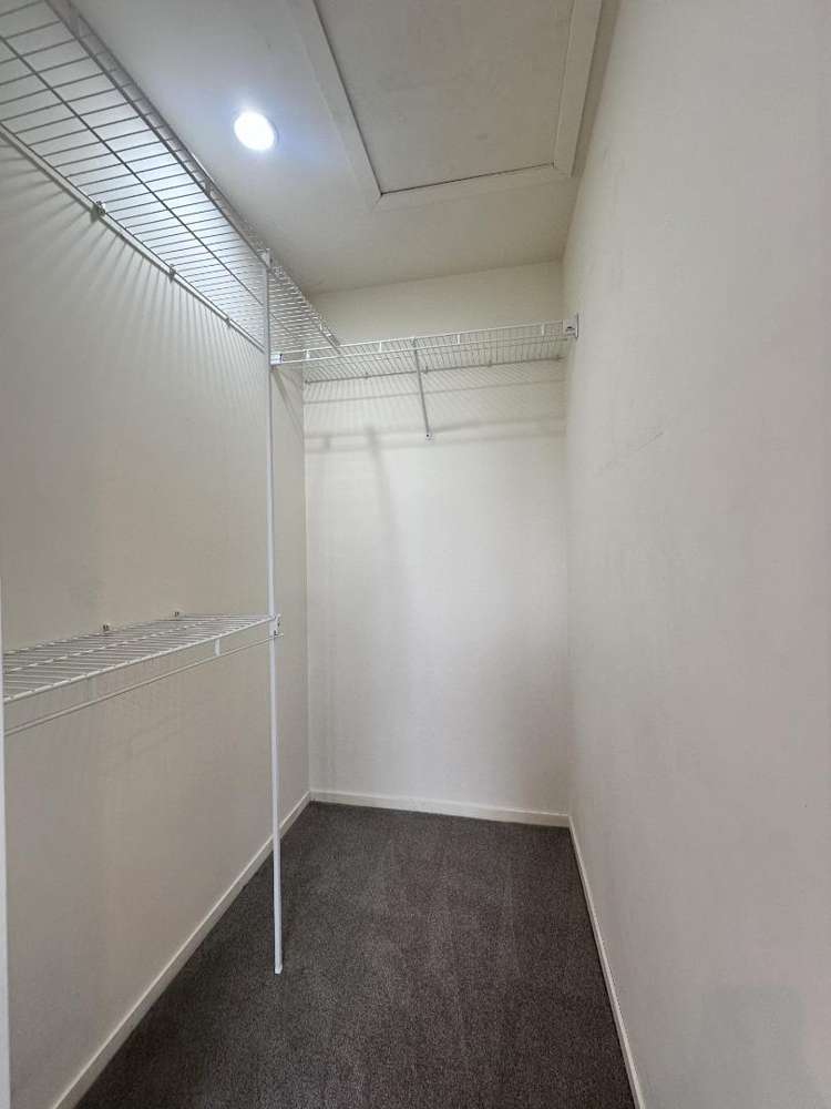 2/18 Yang Place Papakura_8