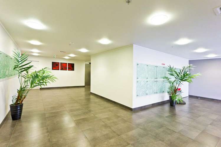 2l/16 Burton Street Grafton_13