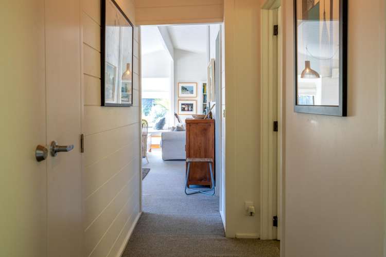 84 Coromandel Road Oneroa_21