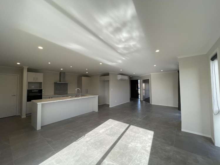48 Kimbrae Drive Rototuna_3