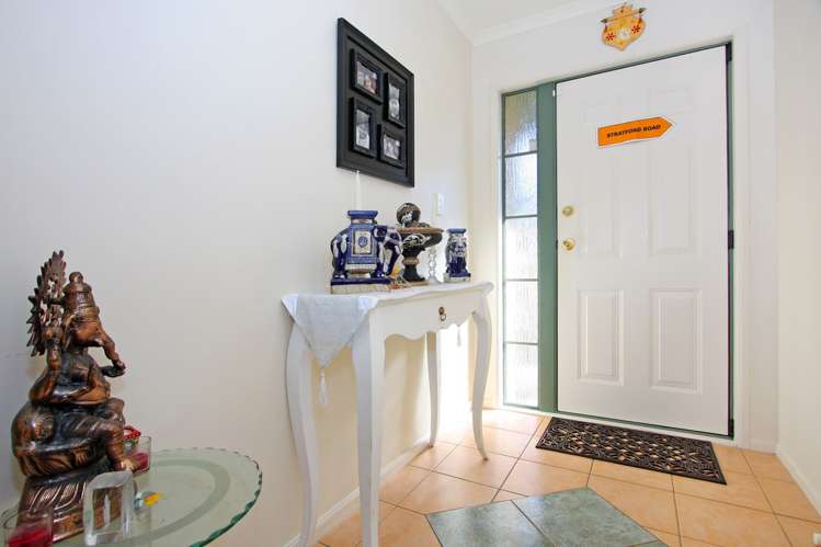 35 Stratford Road Manurewa_13