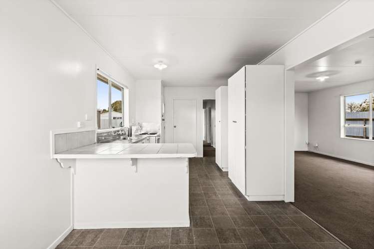 29 Cartier Crescent Flaxmere_4