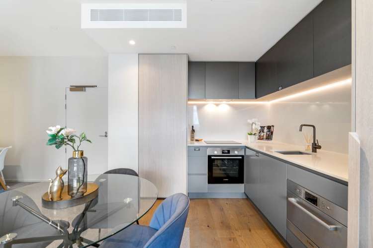 1507/10 Commerce Street Auckland Central_6