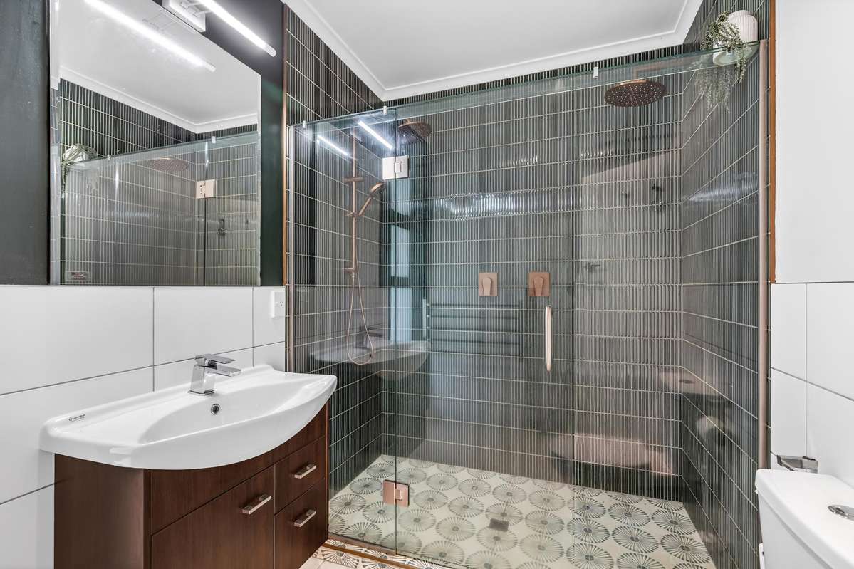 508E Henry Watson Road_4