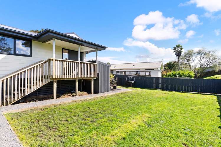 26 Maywood Crescent Glen Eden_24