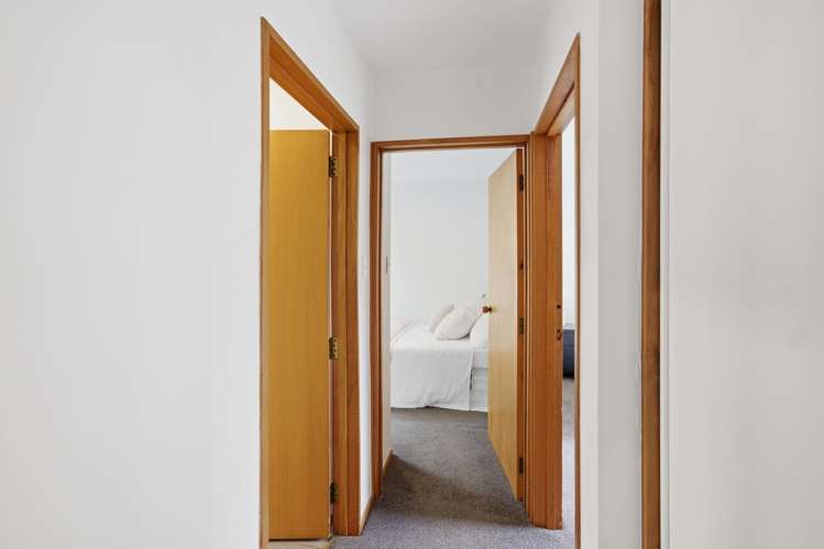 2/4 Broadbent Street Riccarton_9