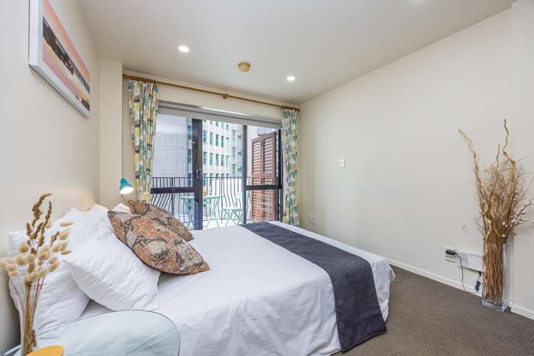 2j/23 Emily Place Auckland Central_1