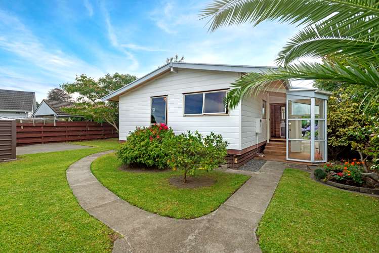 65 Iranui Road Inner Kaiti_13